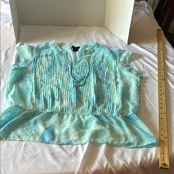 Ann Taylor Aqua Pleated Blouse - Picture 1 of 5